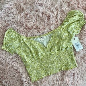 NWT - Billabong Crop Top